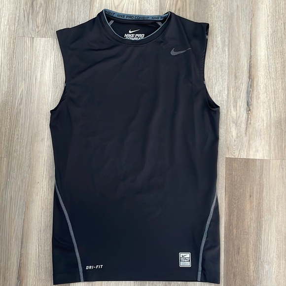 Nike Pro Top - Picture 1 of 3